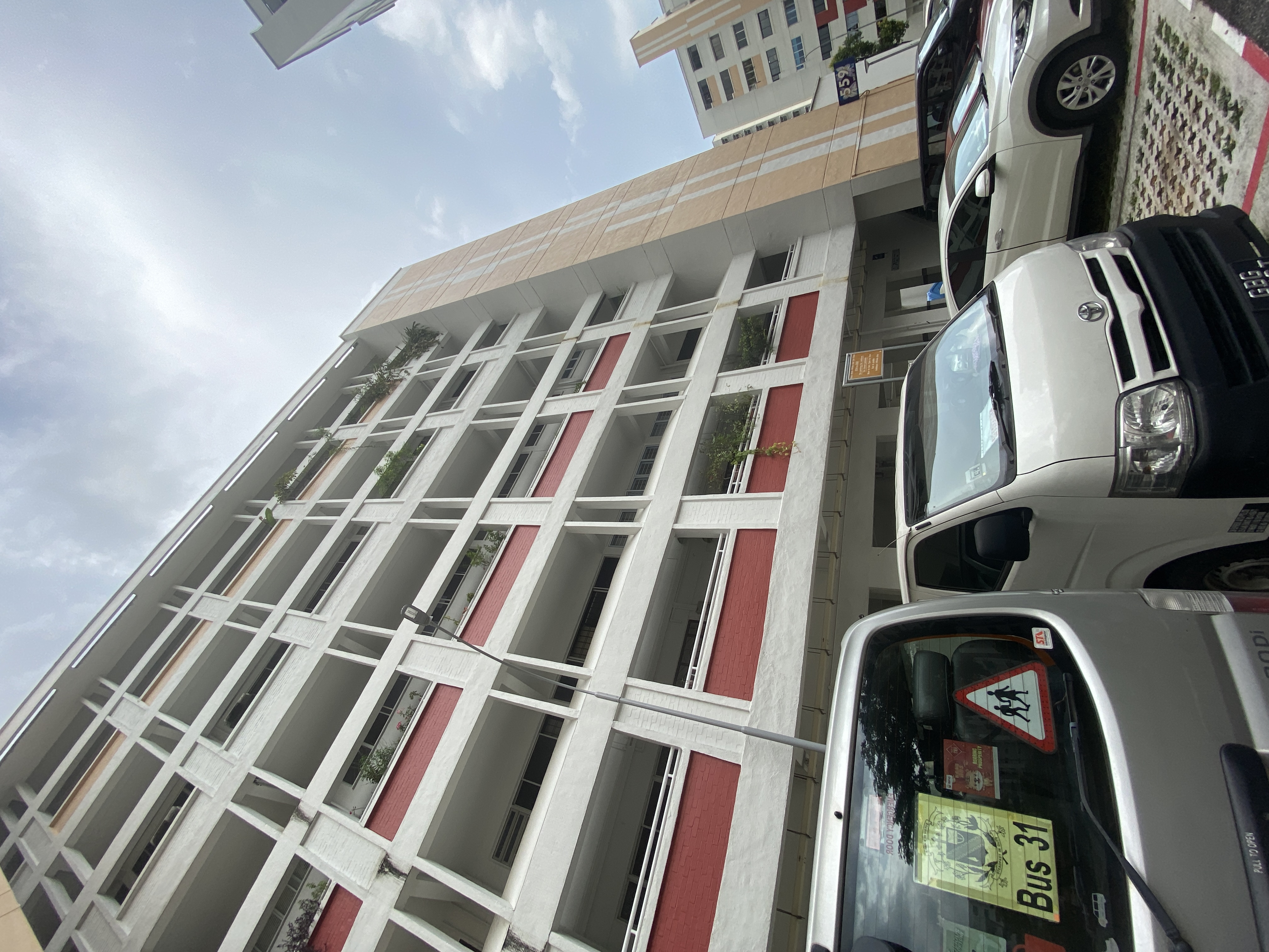 BLK 559 Jurong West Street 42 - 8PROP Property Intelligence